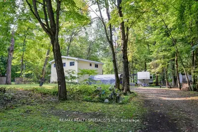 Detached in Ramara