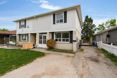 Semi-Detached in Barrie