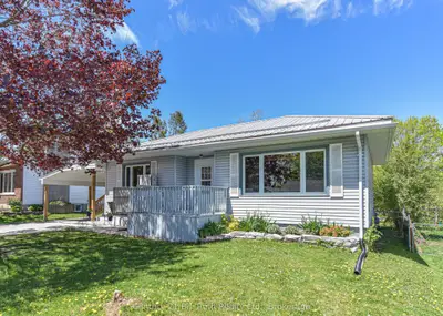 Detached in Orillia