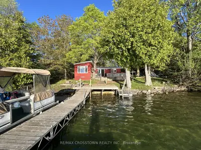 Detached in Ramara