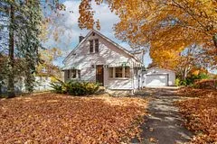 466 West Street N, Orillia, On L3v 5e8