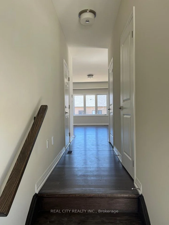 3047 Sandy Acres Avenue, Severn, ON L3V 8R3