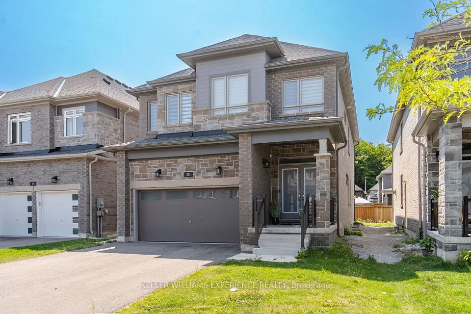 25 Paddington Grove, Barrie, ON L9J 0J3