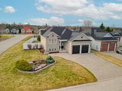 16 Red Pine Crescent, Wasaga Beach, ON L9Z 3B3