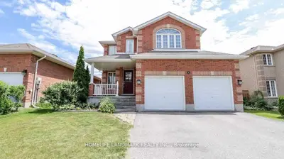 Detached in Barrie