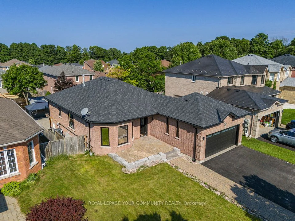 258 Livingstone Street, Barrie, ON L4M 6N6