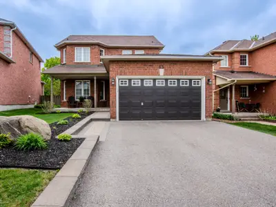 Detached in Barrie