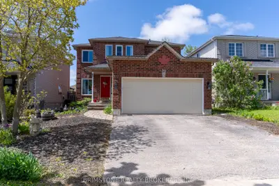 Detached in Barrie