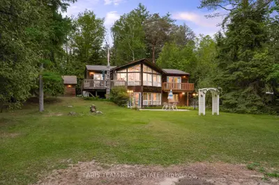 Detached in Springwater