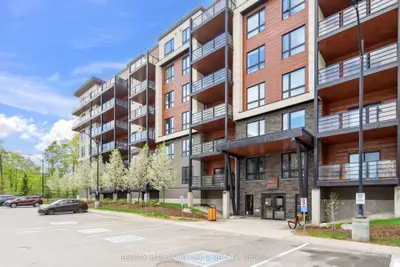 Condo Apartment in Barrie