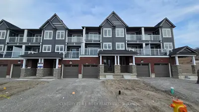 Att/Row/Townhouse in Midland