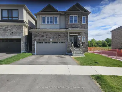 Detached in Barrie
