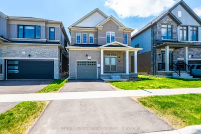 Detached in Barrie