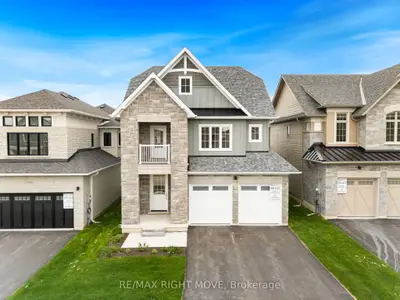 Detached in Orillia