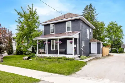 Detached in Orillia