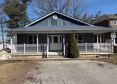 Detached in Barrie