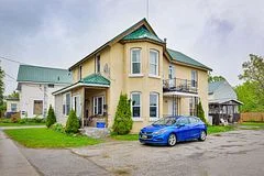 44 Barrie Road, Orillia, ON L3V 2P7