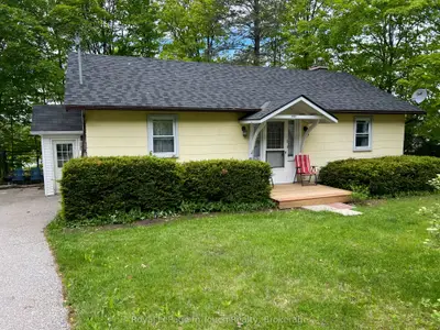 Detached in Penetanguishene