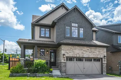 Detached in Barrie