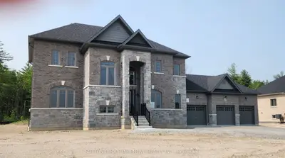 Detached in Springwater
