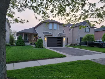 Detached in Barrie