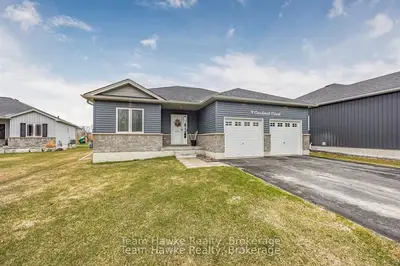 Detached in Tay