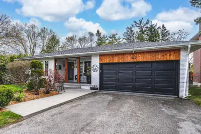 Detached in Barrie