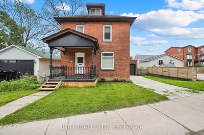 Detached in Barrie