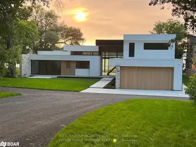 Detached in Barrie