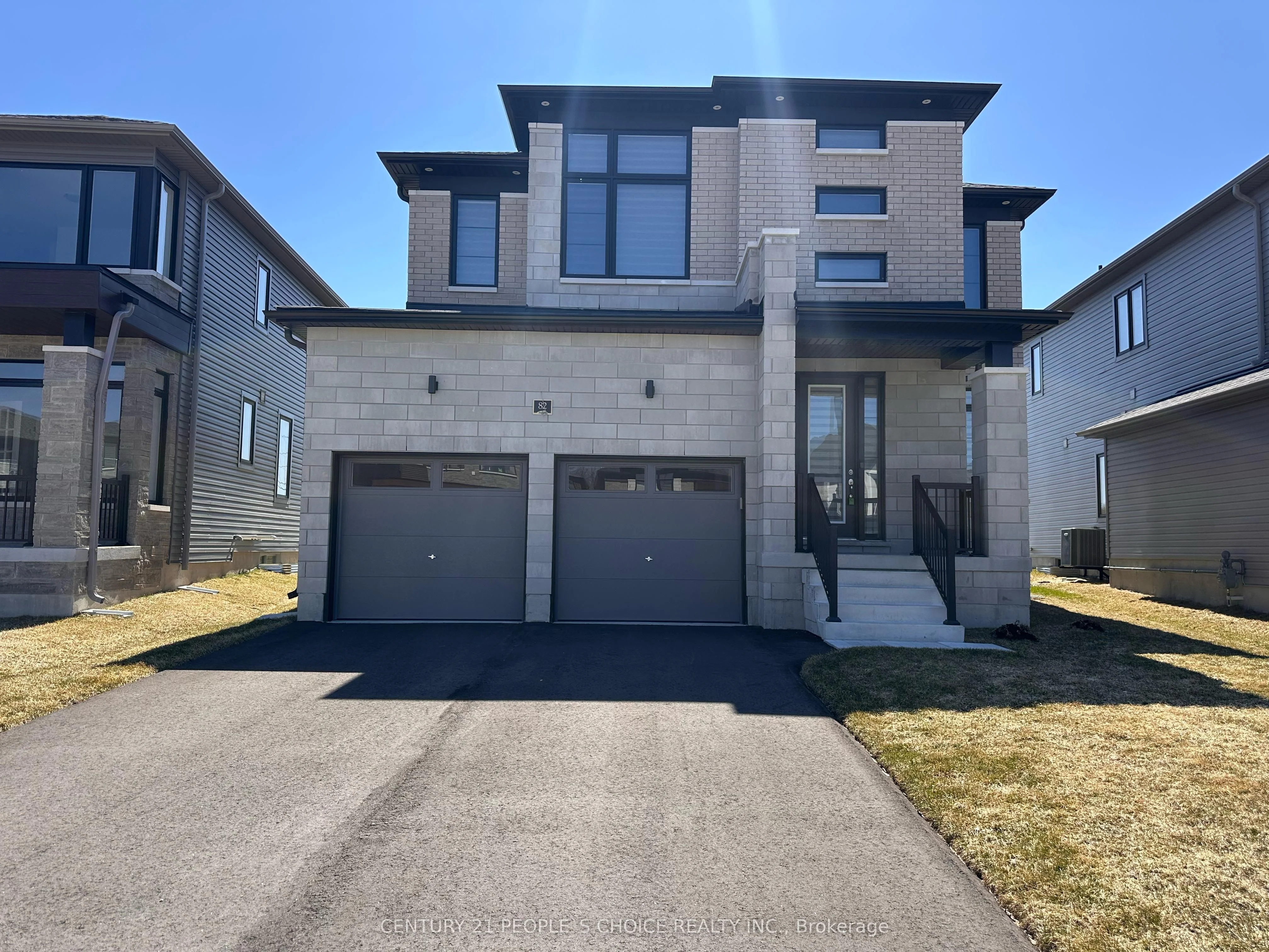 82 Sun Valley Avenue, Wasaga Beach, On L9z 1j7