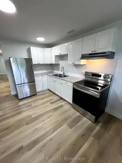 Detached in Orillia
