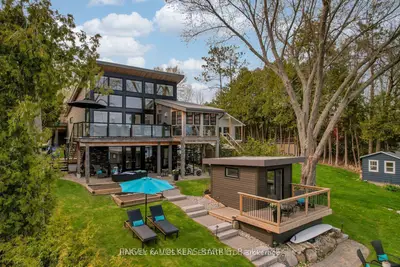 Detached in Oro-Medonte