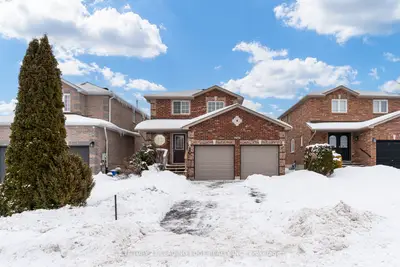 Detached in Barrie