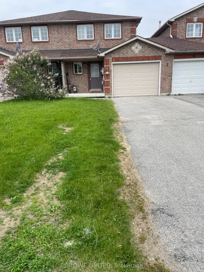 Semi-Detached in Barrie