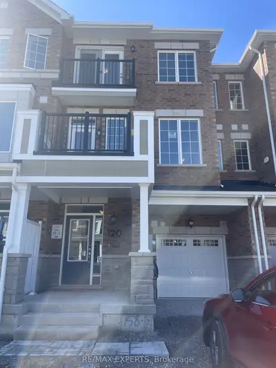 Att/Row/Townhouse in Barrie