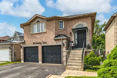 Detached in Barrie
