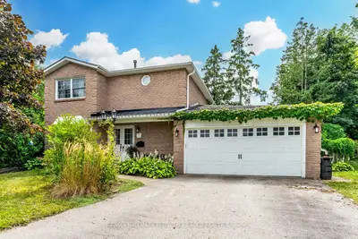 Detached in Barrie