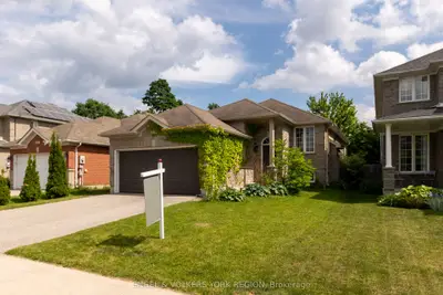 Detached in Barrie