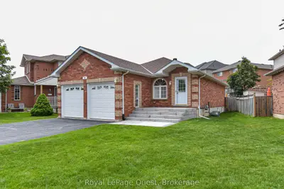 Detached in Orillia