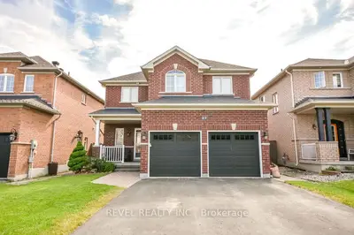 Detached in Barrie