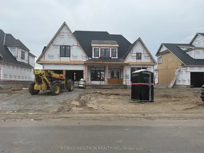 Detached in Oro-Medonte