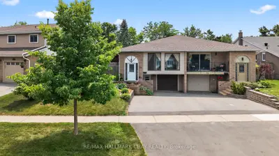 Semi-Detached in Barrie