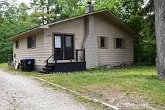 1731 Shore Lane, Wasaga Beach, ON L9Z 1V7