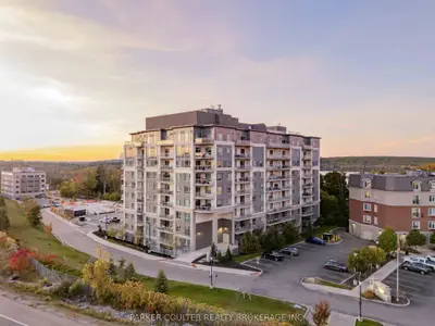 Condo Apartment in Barrie