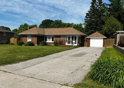 Detached in Barrie