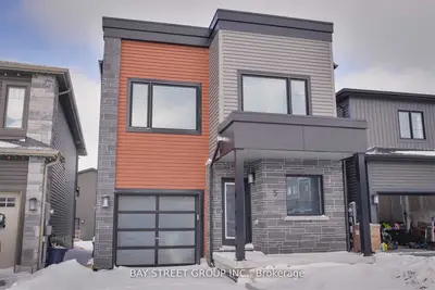 Detached in Barrie