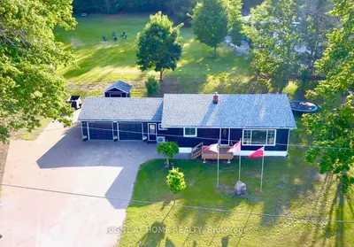 Detached in Tay