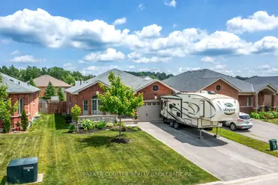 Detached in Penetanguishene