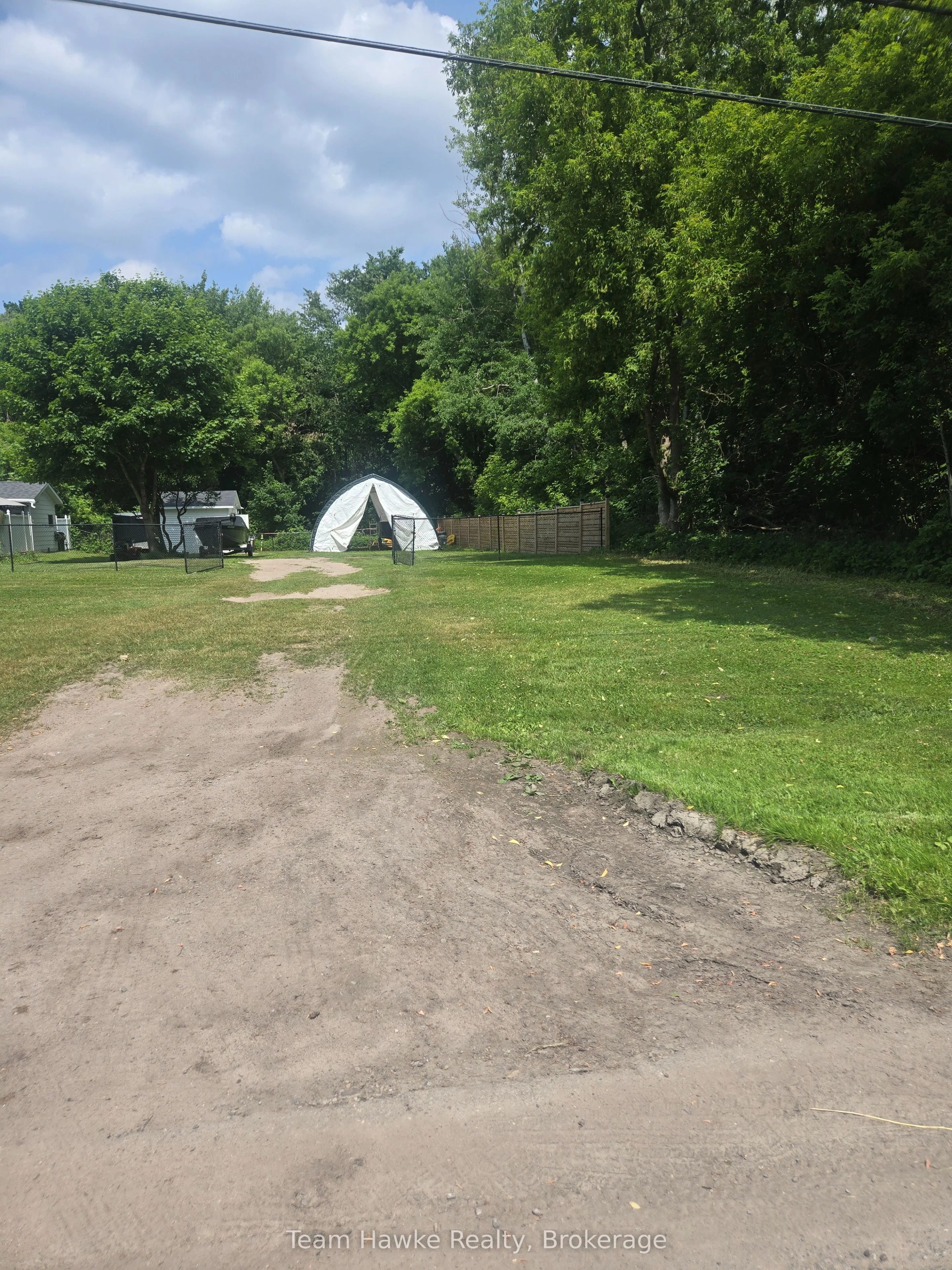 27 Lucy Street, Penetanguishene, ON L9M 1K7