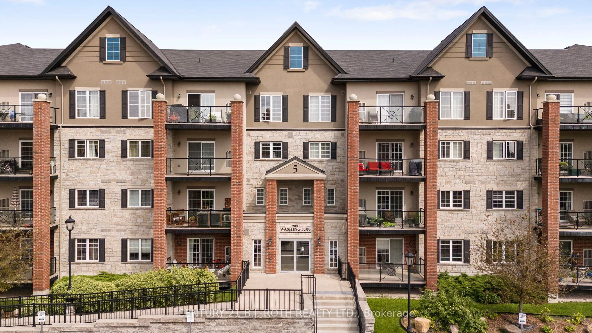 5 Greenwich Street 307, Barrie, On L4n 9l7